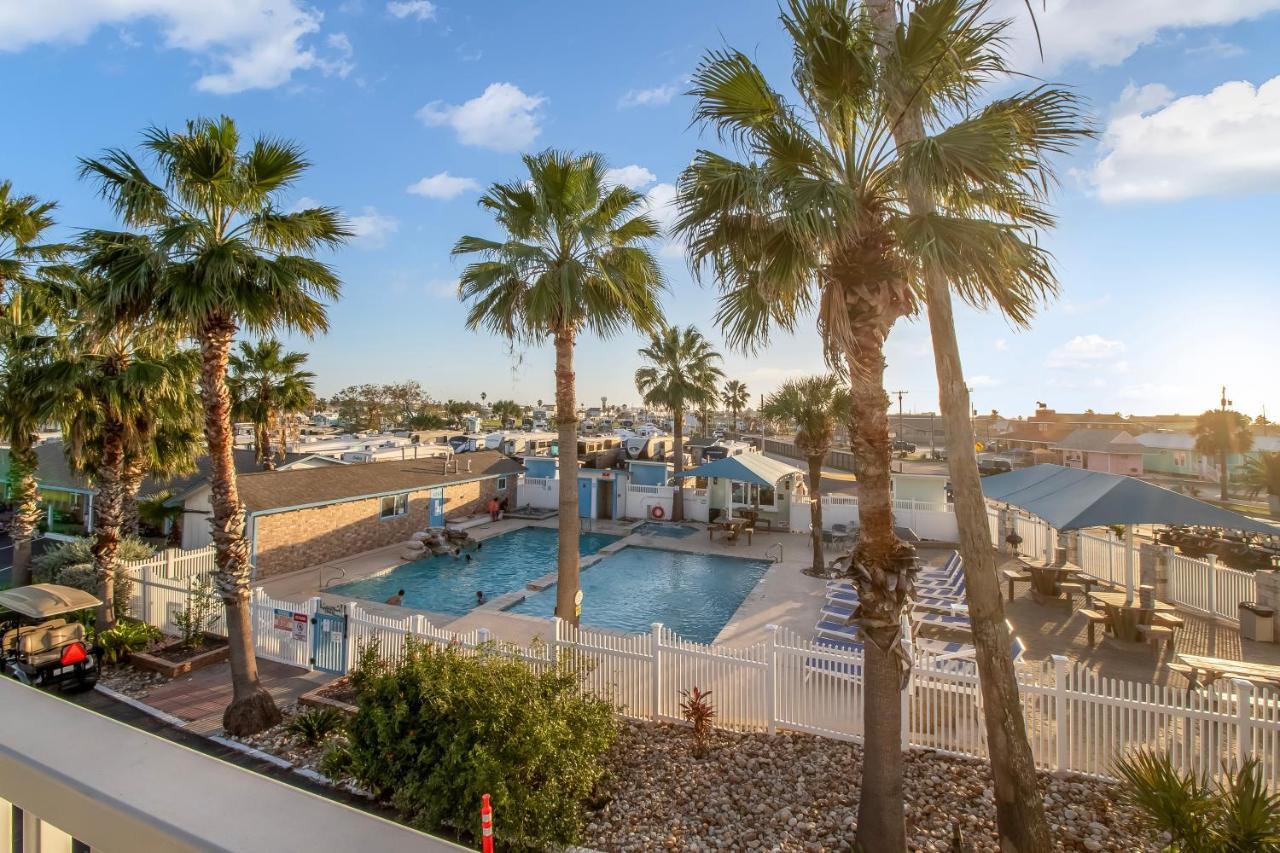 Tropic Island Resort Port Aransas Exterior foto